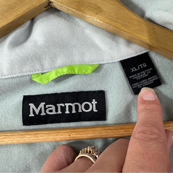 G84. Women’s Marmot Green‎ light spring Jacket (XL) - Picture 5 of 8